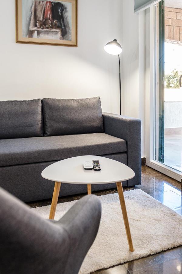 Apartment Atj House Supetar